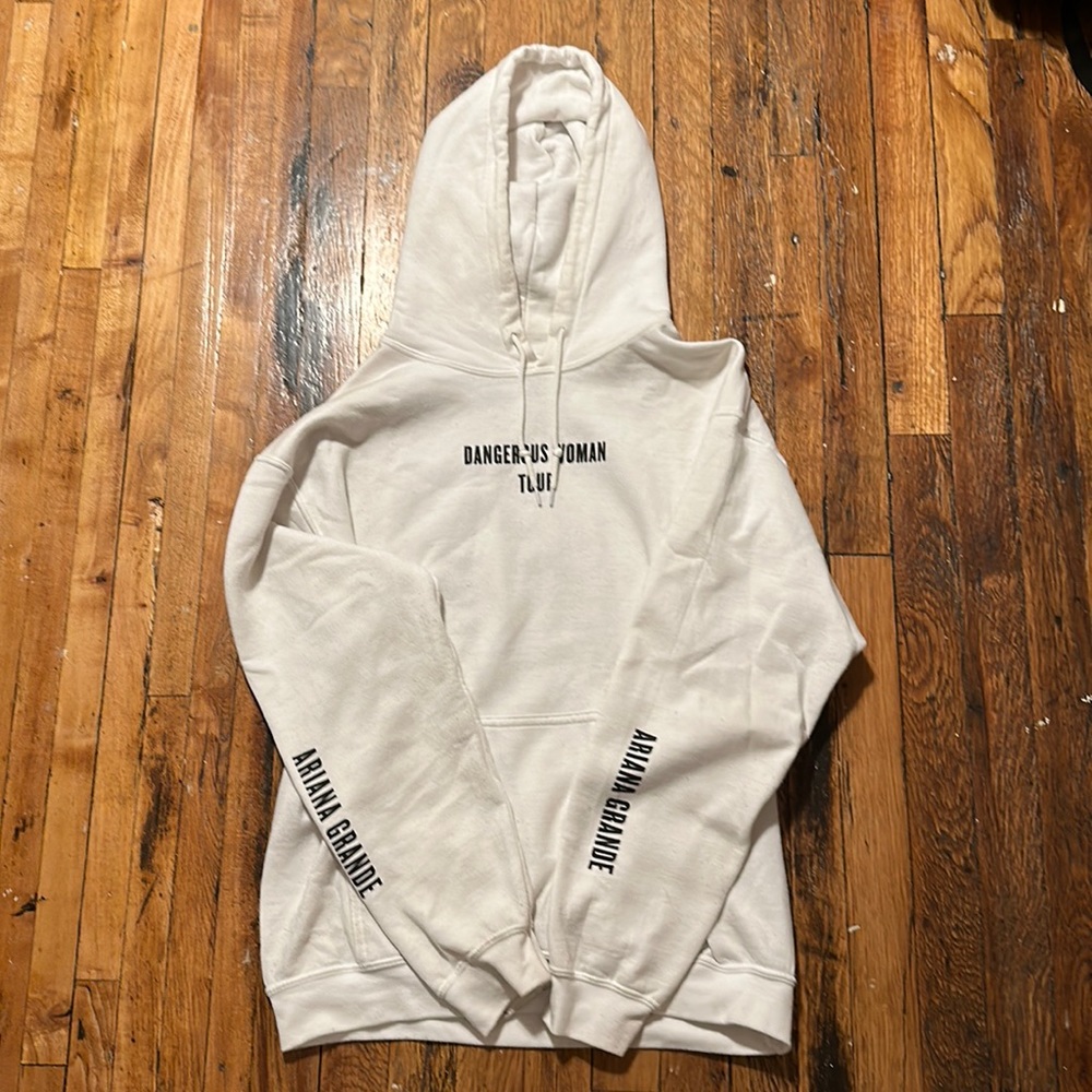 Ariana Grande “Dangerous Woman Tour” White Hoodie — Size Medium